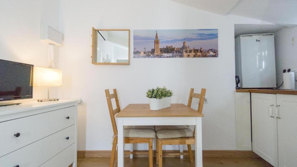 Enjoy The Alfalfa Appartement Sevilla Buitenkant foto